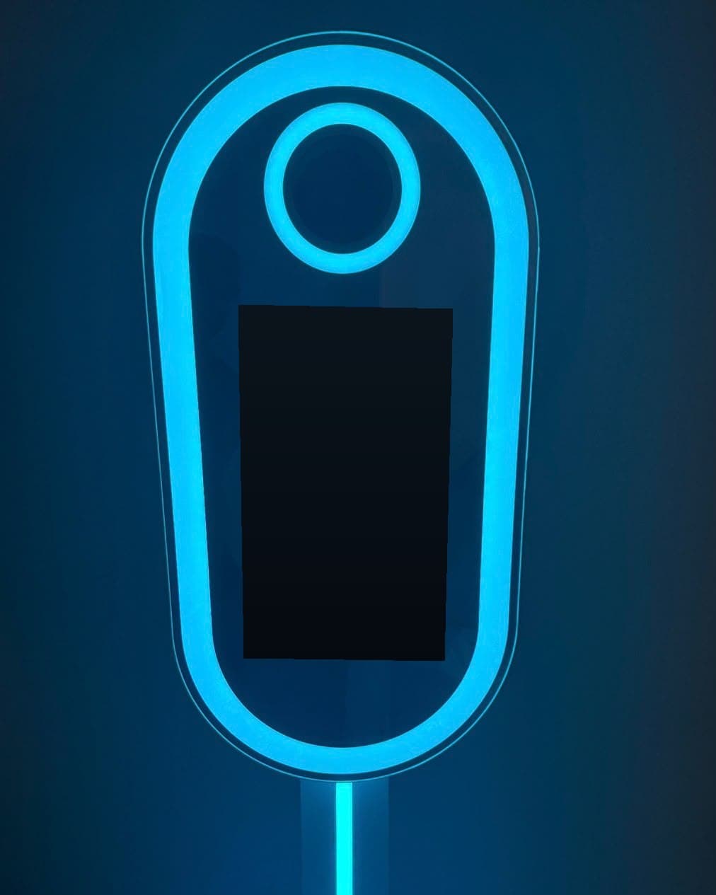 De Flashframe fotobooth met verlichte LED-ring en touchscreen